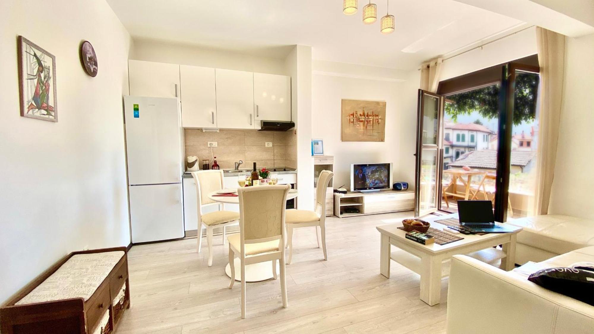Karina Apartment بودفا المظهر الخارجي الصورة