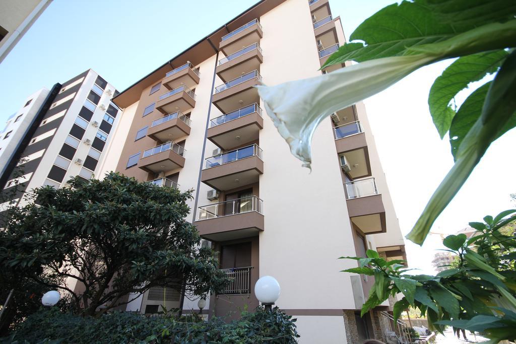 Karina Apartment بودفا المظهر الخارجي الصورة